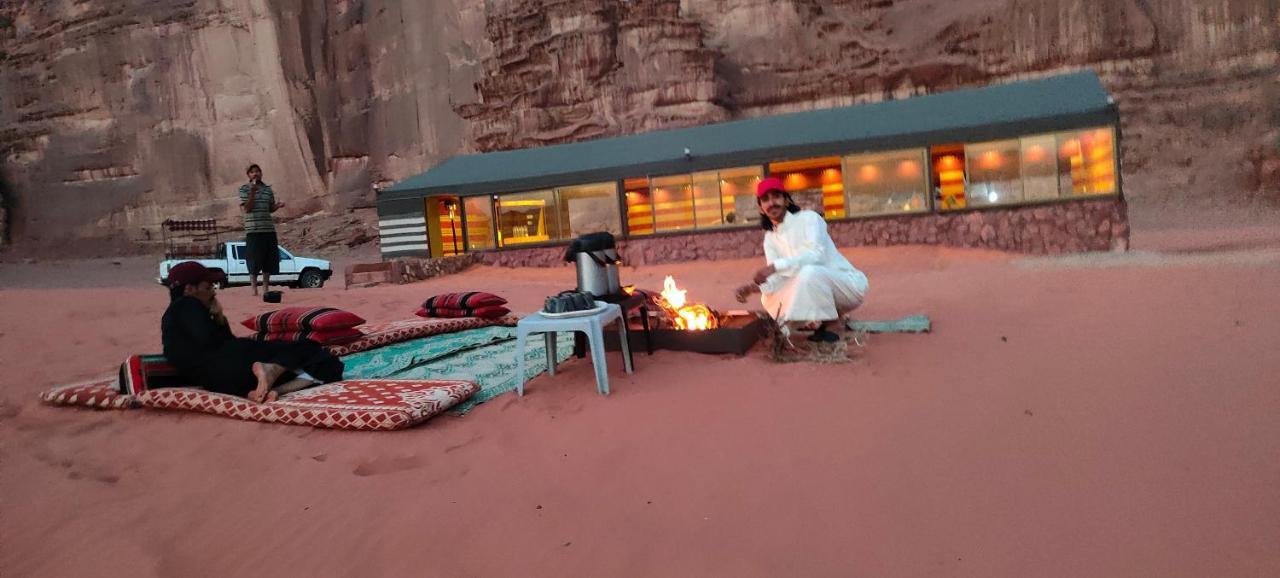 瓦迪拉姆 Rotana Camp酒店 外观 照片
