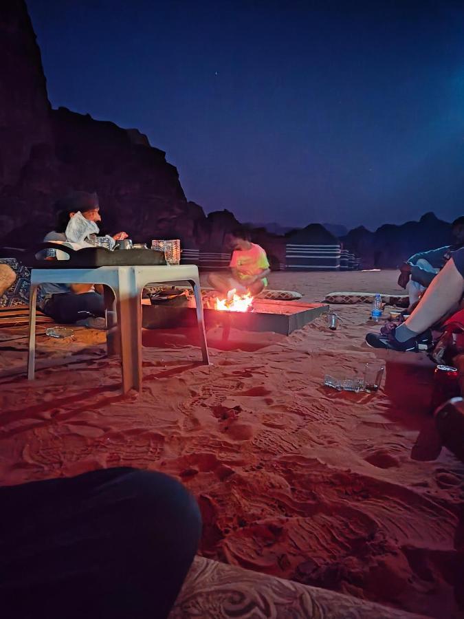 瓦迪拉姆 Rotana Camp酒店 外观 照片